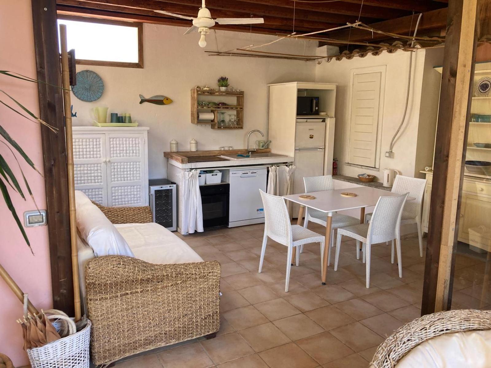 Villasimius Villetta A 300 Mt Dalla Spiaggia Exterior foto