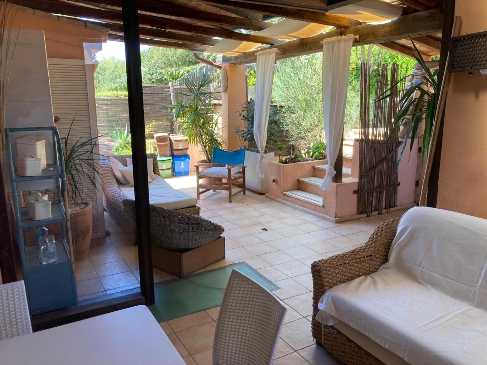 Villasimius Villetta A 300 Mt Dalla Spiaggia Exterior foto
